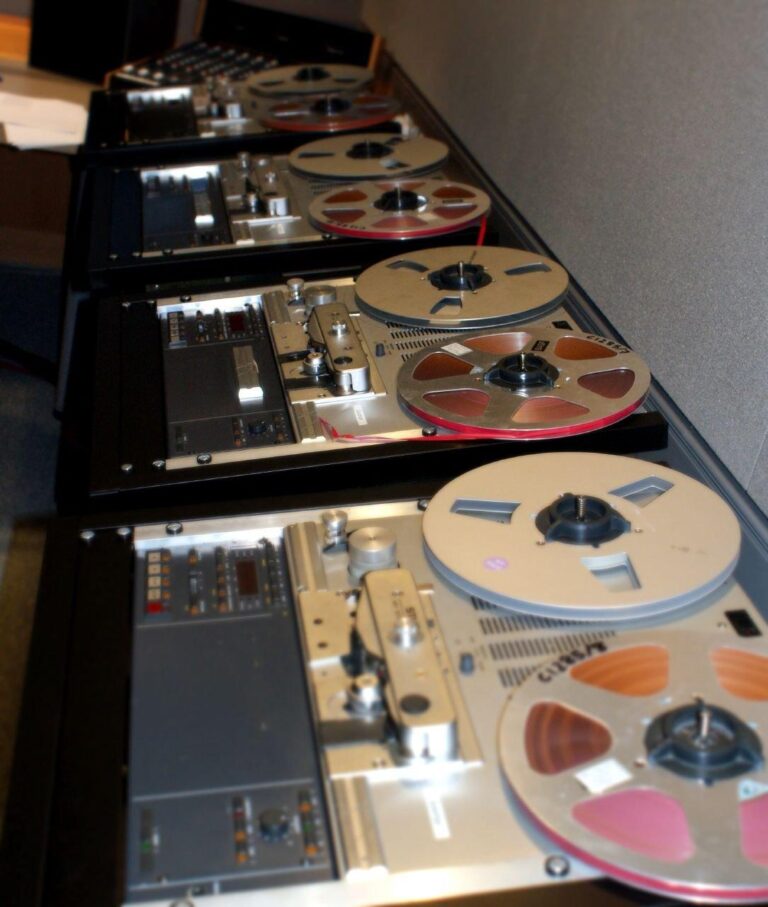 Transforming History: How Efficient Archival Digitizers Are Revolutionizing Preservation and Access